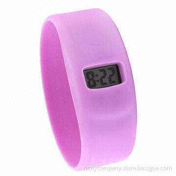 Silicone watch with large band